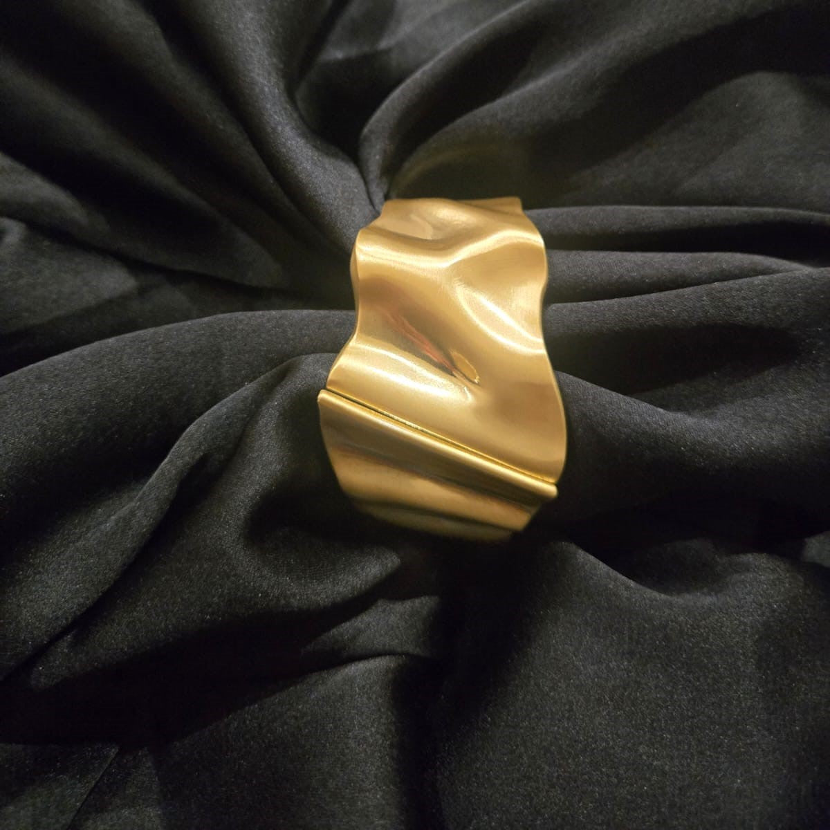 Matty Wave Statement Cuff