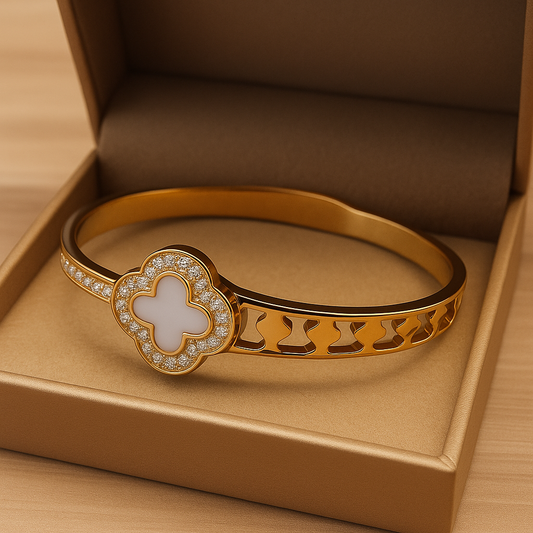 Golden Clover Bracelet