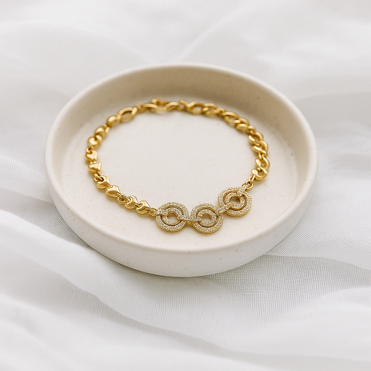 Trinity Loop Sparkle Bracelet