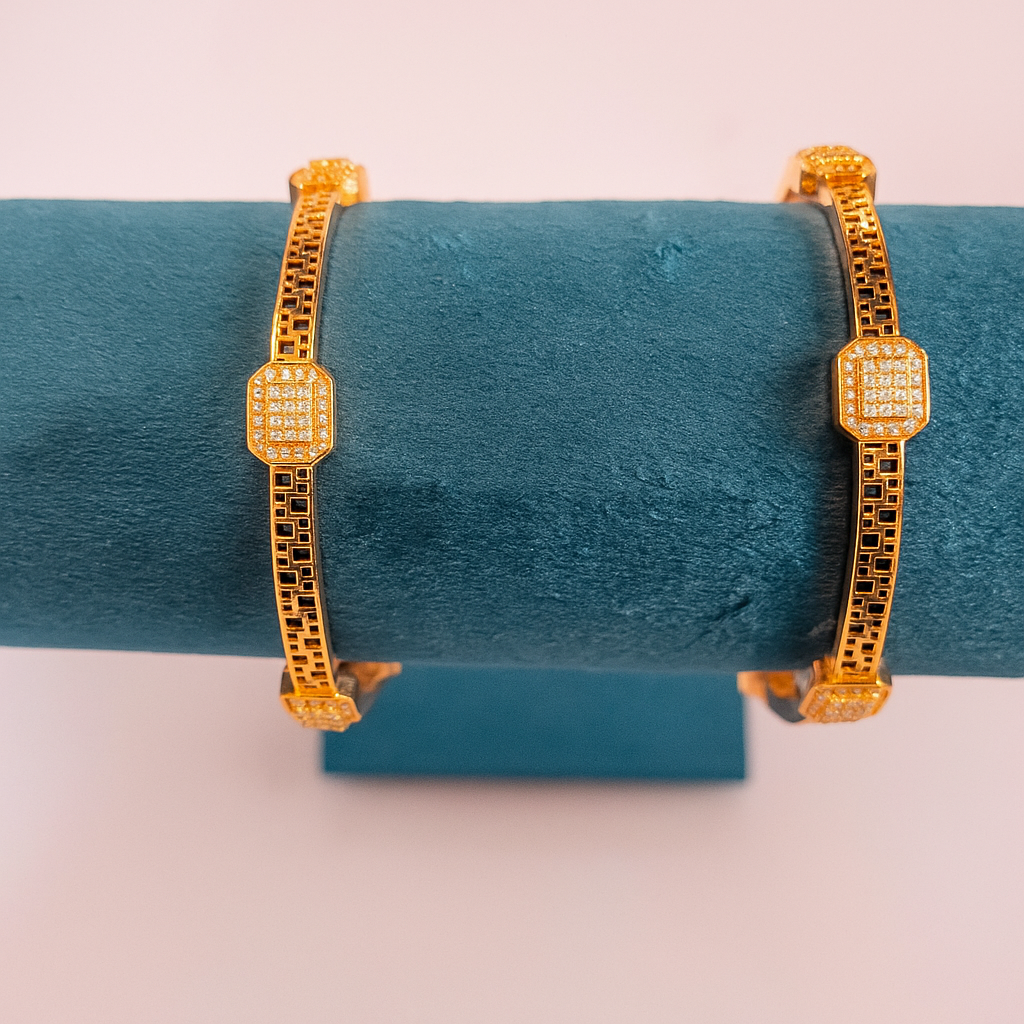 Heirloom Filigree Kada (Set of 2)