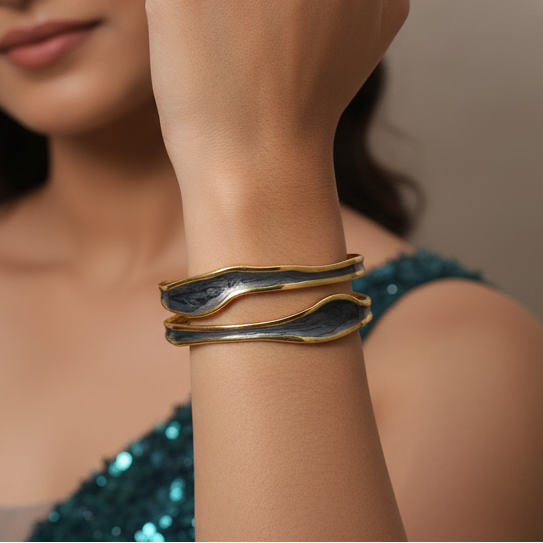 Dual Wave Marble-Glow Teen Cuff