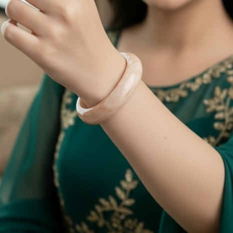 Peach Swirl Teen Acrylic Bangle