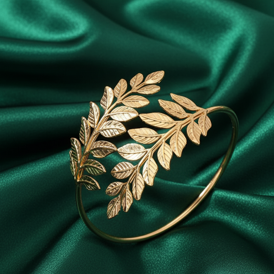 Leaf Embrace Armband