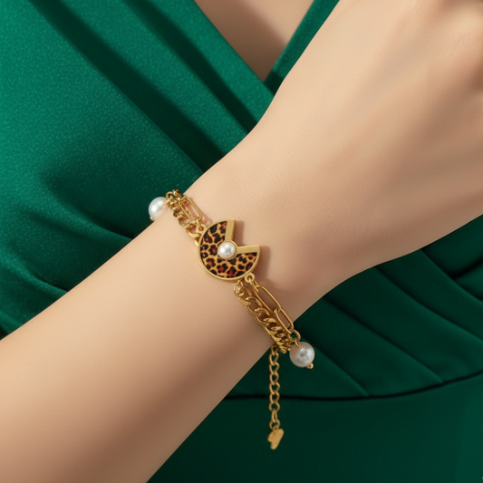 Wild Charm Leopard Bracelet