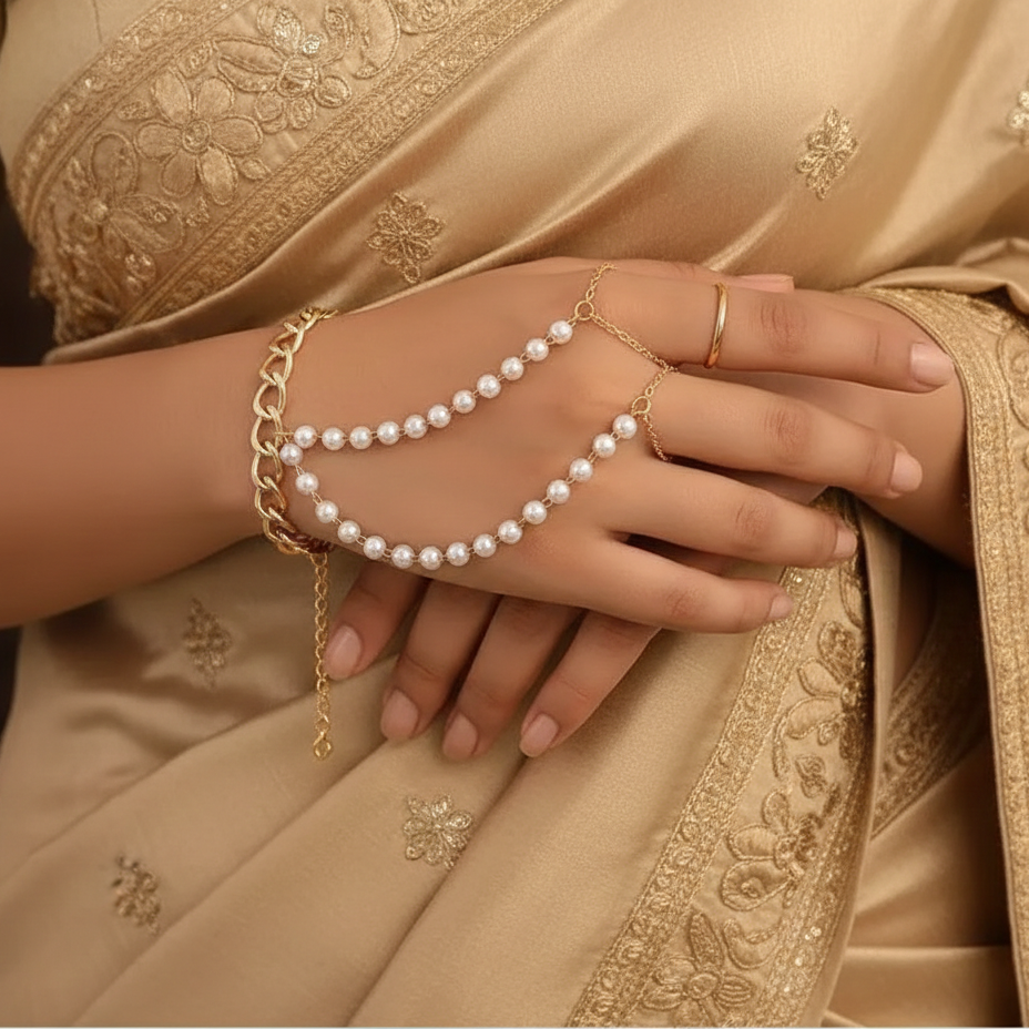 Pearl Embrace Hand Chain