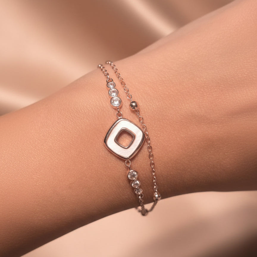 Minimal Luxe Geometric Bracelet