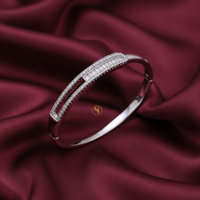 Eterna Line Sparkle Bracelet