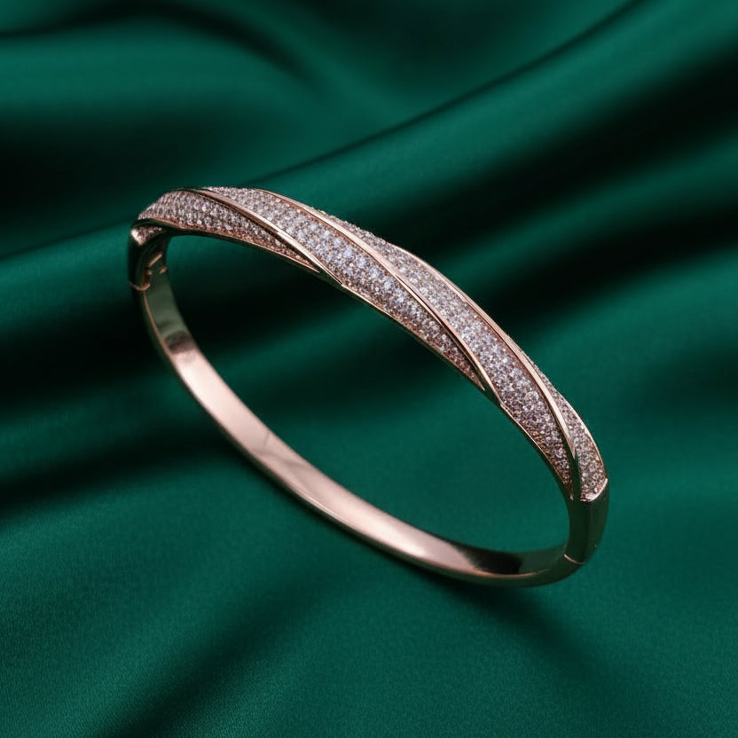 Twilight Curve Sparkle Bracelet